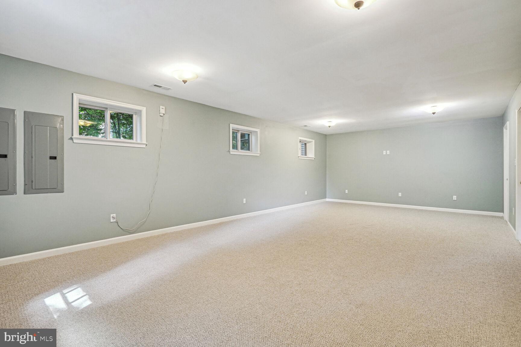 DONALDSON RUN - Residential