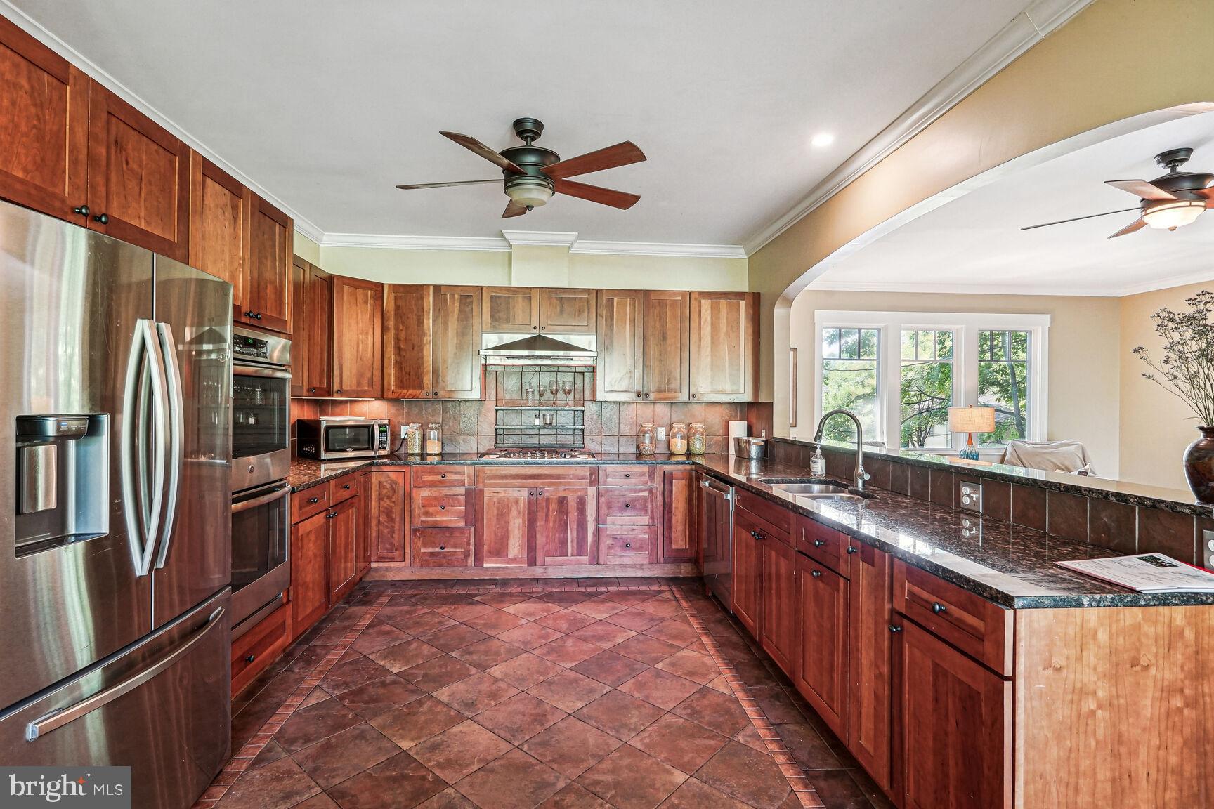 DONALDSON RUN - Residential