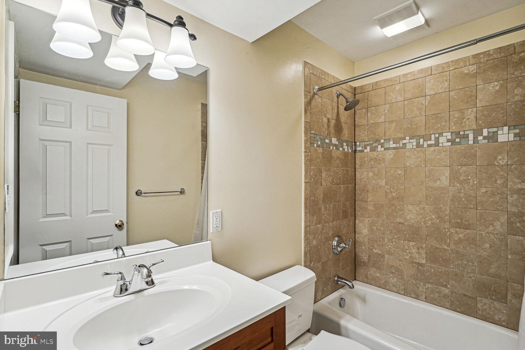 DONALDSON RUN - Residential