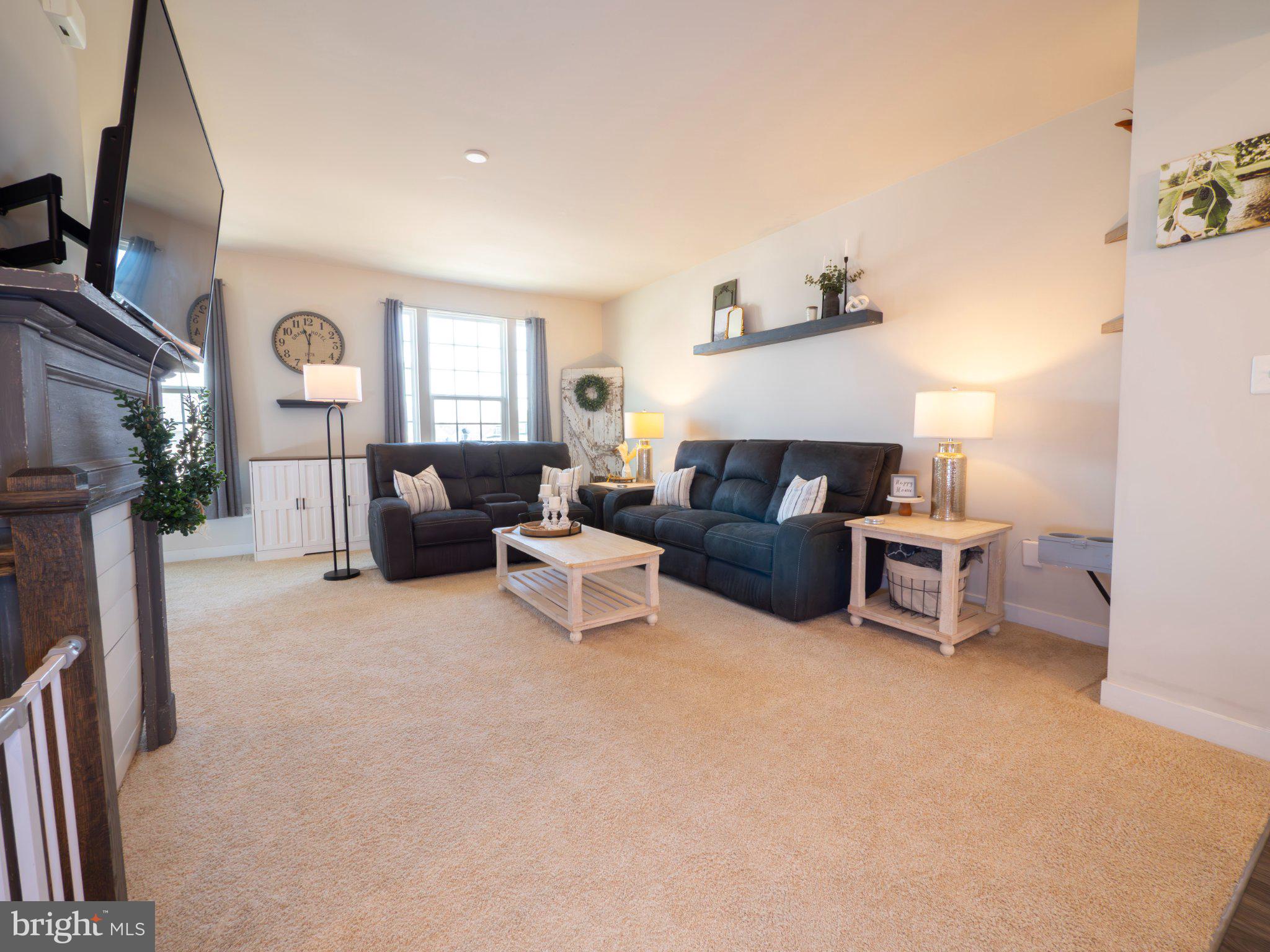 POTOMAC STATION - Residential