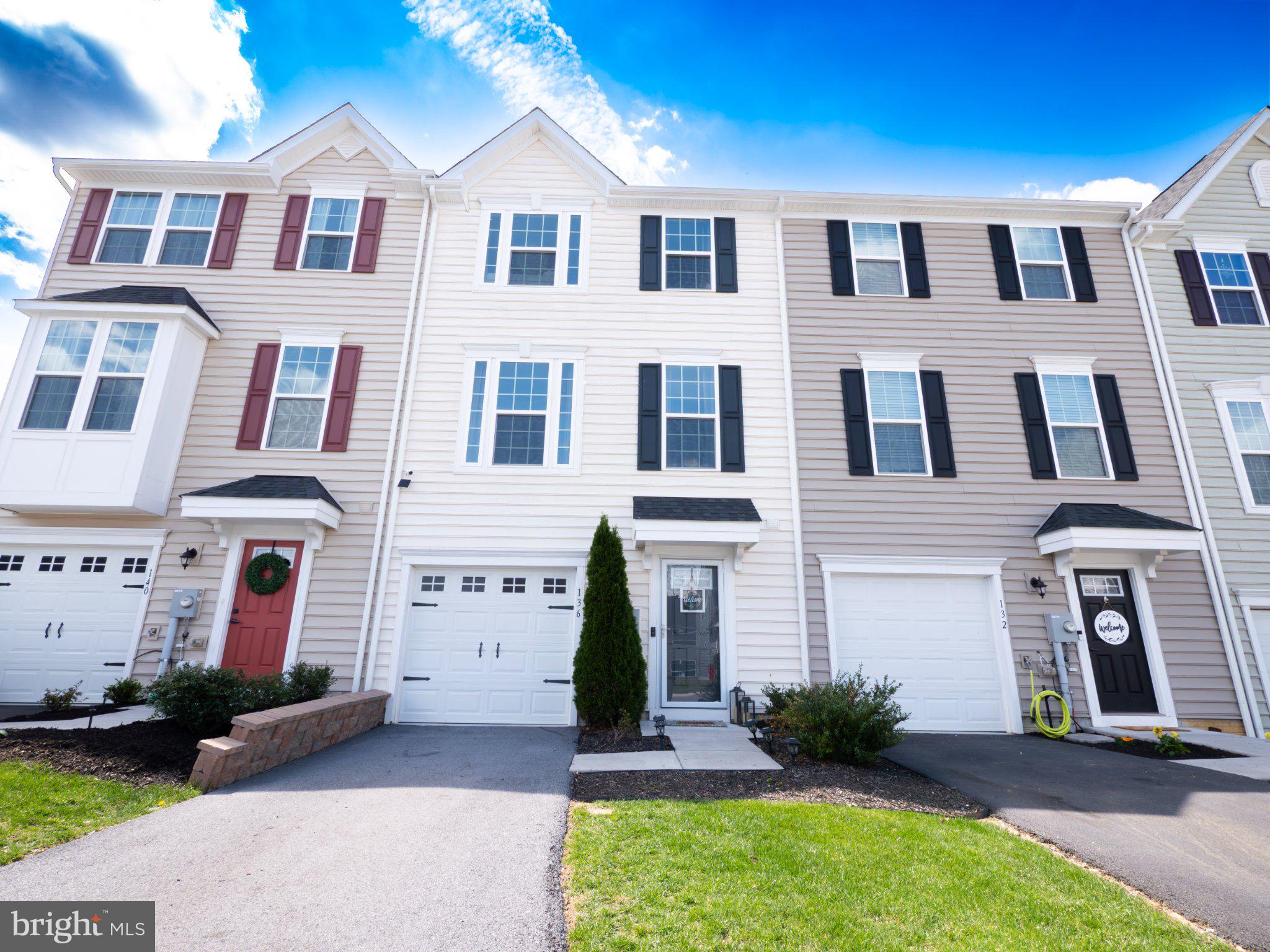 POTOMAC STATION - Residential
