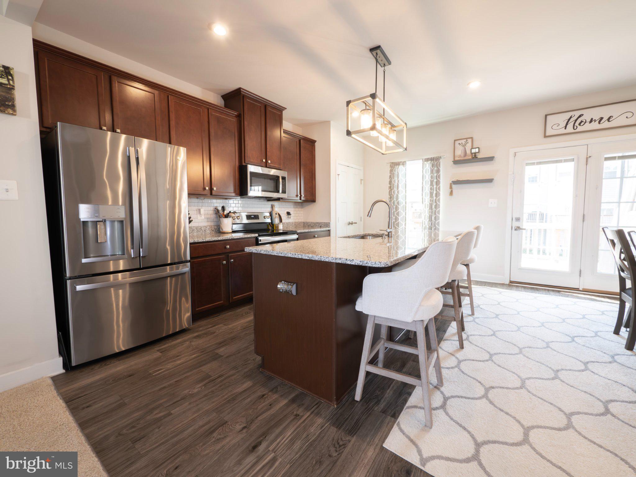 POTOMAC STATION - Residential