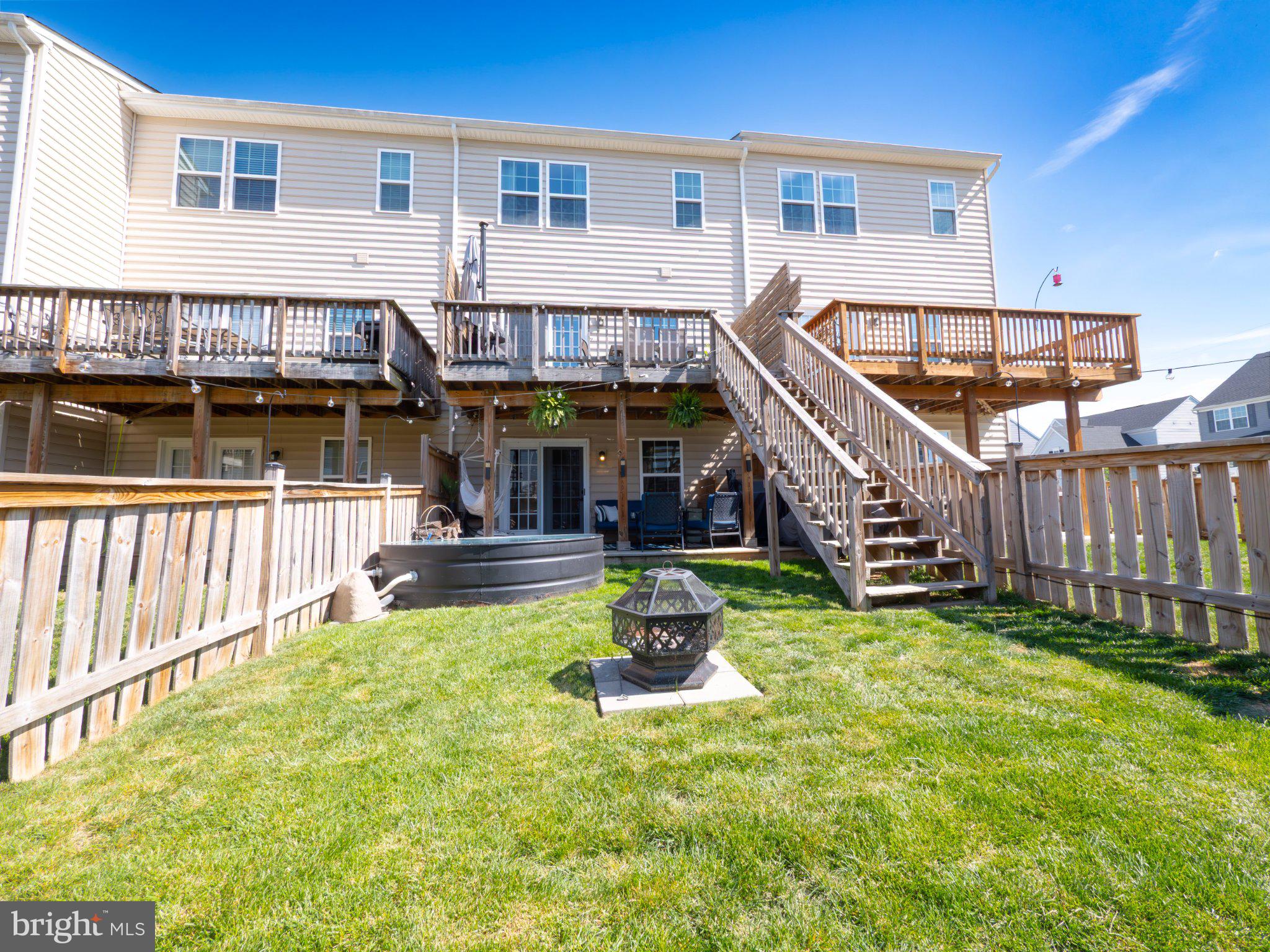 POTOMAC STATION - Residential