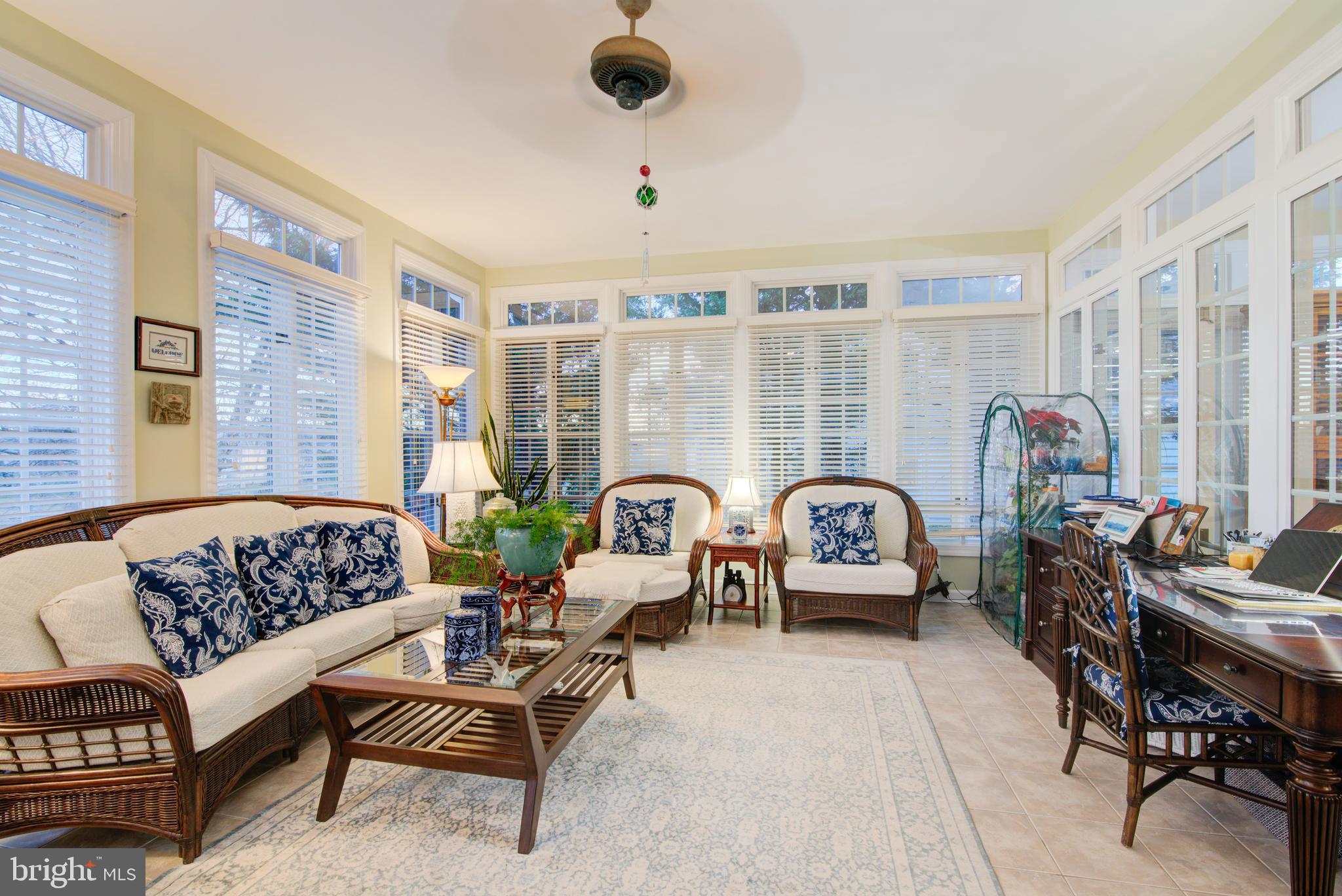 RIVER CREEK - Residential