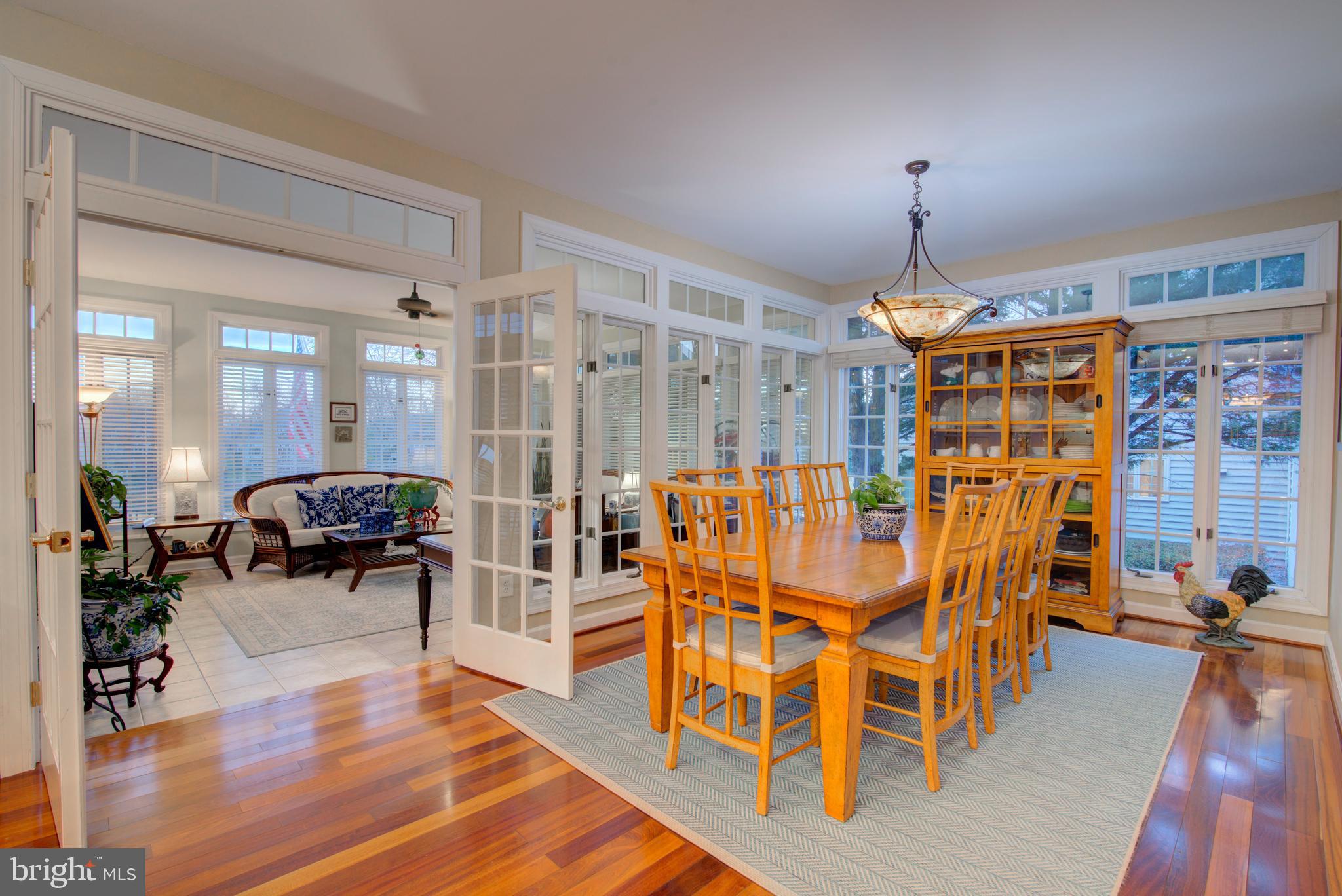 RIVER CREEK - Residential