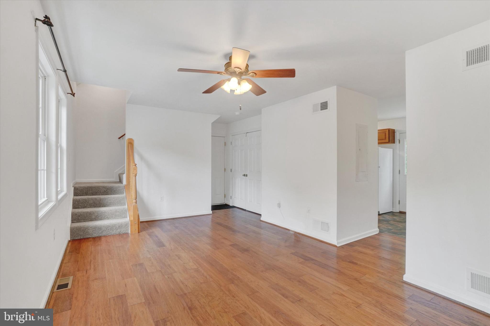 42 WINTER AVENUE