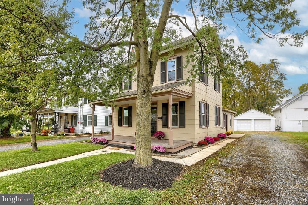 Photo of 173 E Main Street, Leola, PA 17540 (MLS # PALA2042446)