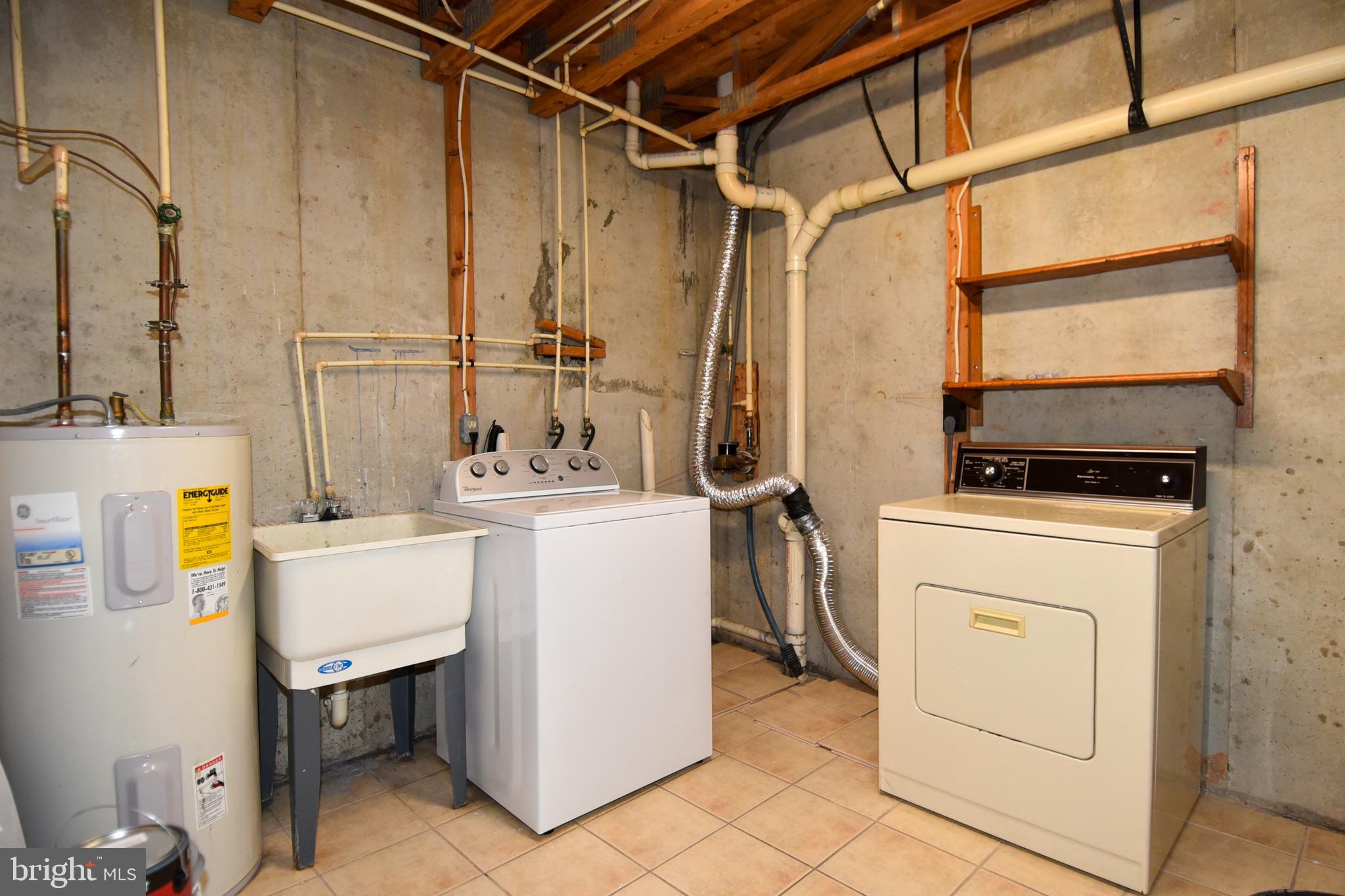 MONTGOMERY VILLAGE - Residential