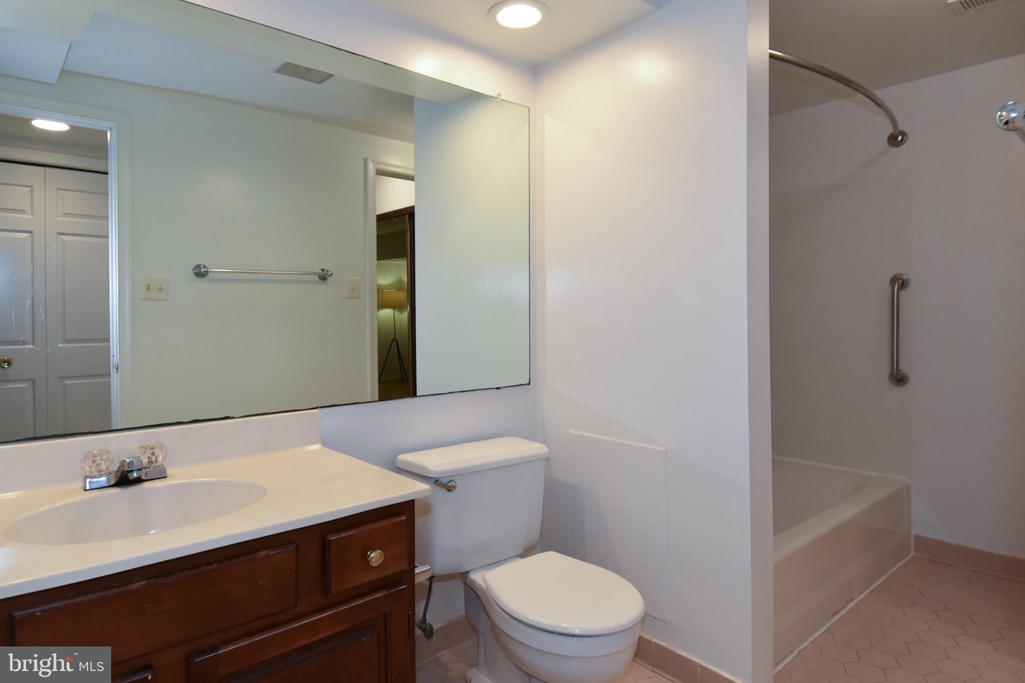 MONTGOMERY VILLAGE - Residential