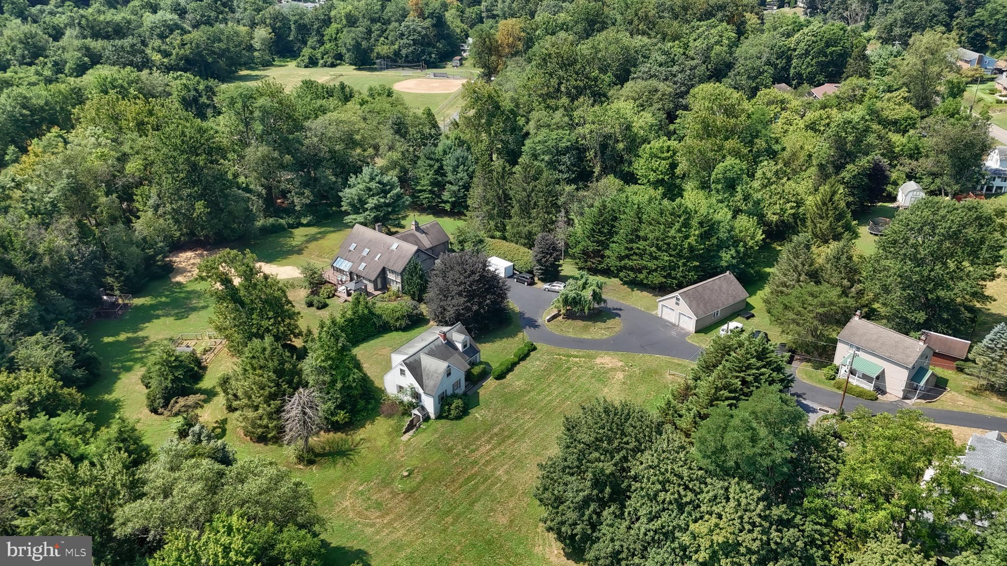 102 KINGS HIGHWAY
