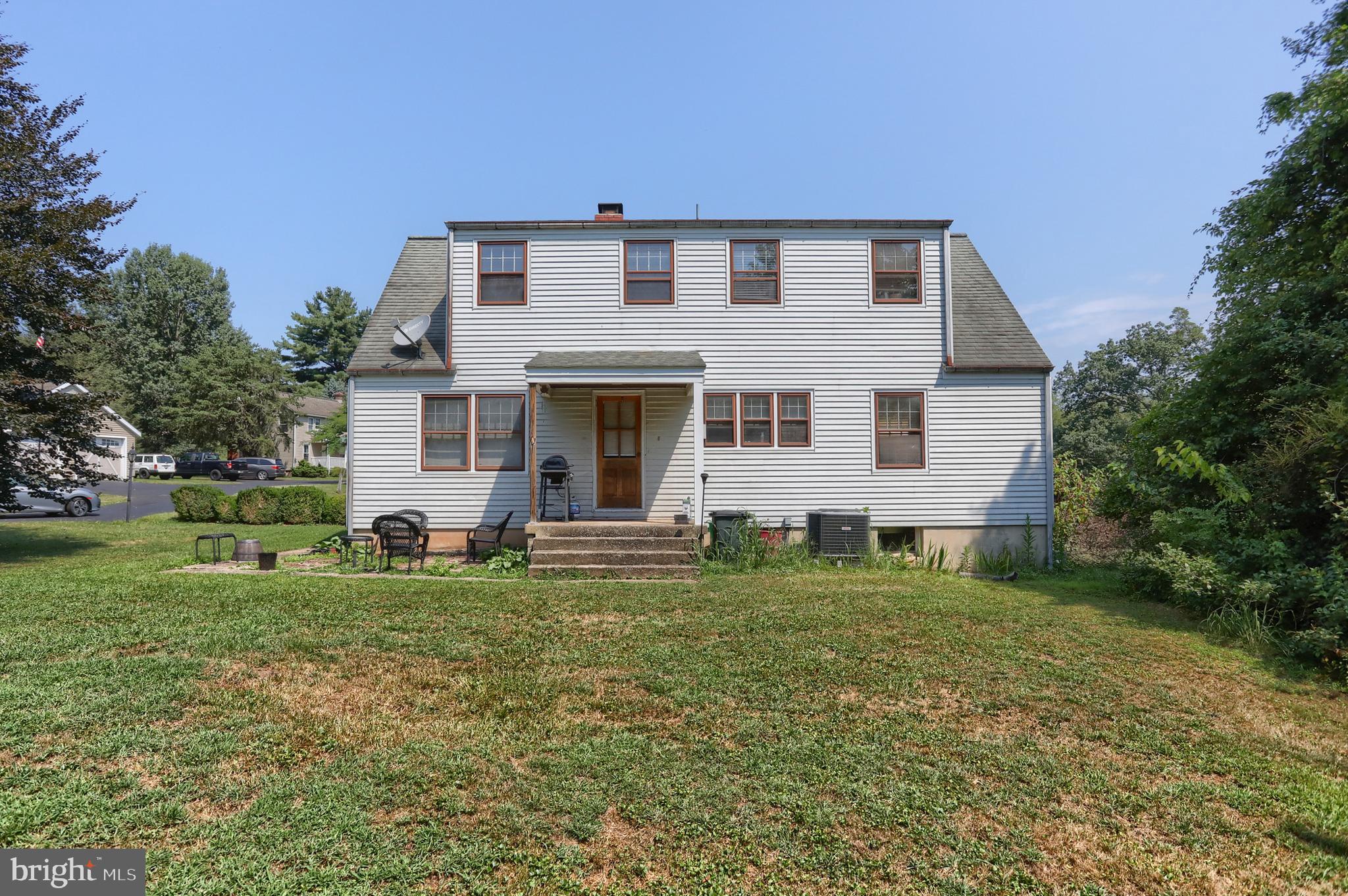 102 KINGS HIGHWAY