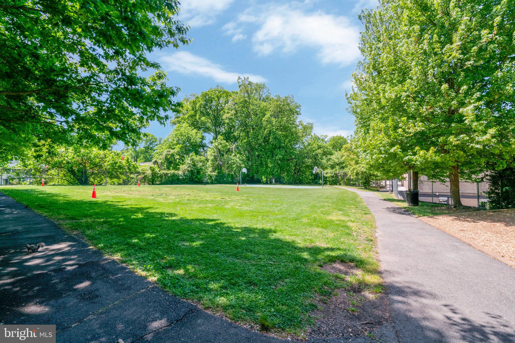 WOODMONT - Residential