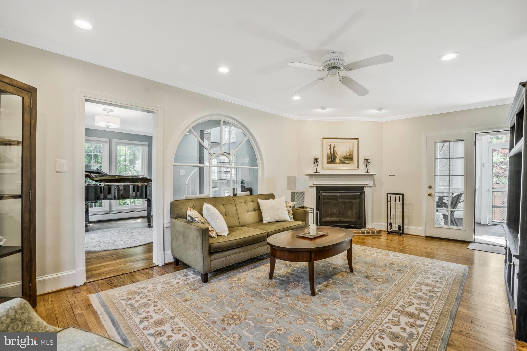 WOODMONT - Residential