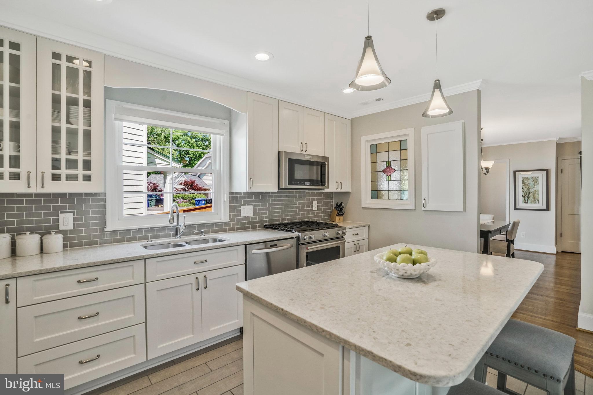 WOODMONT - Residential