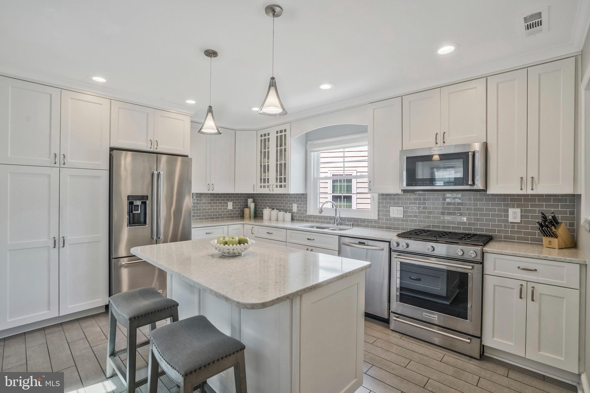 WOODMONT - Residential