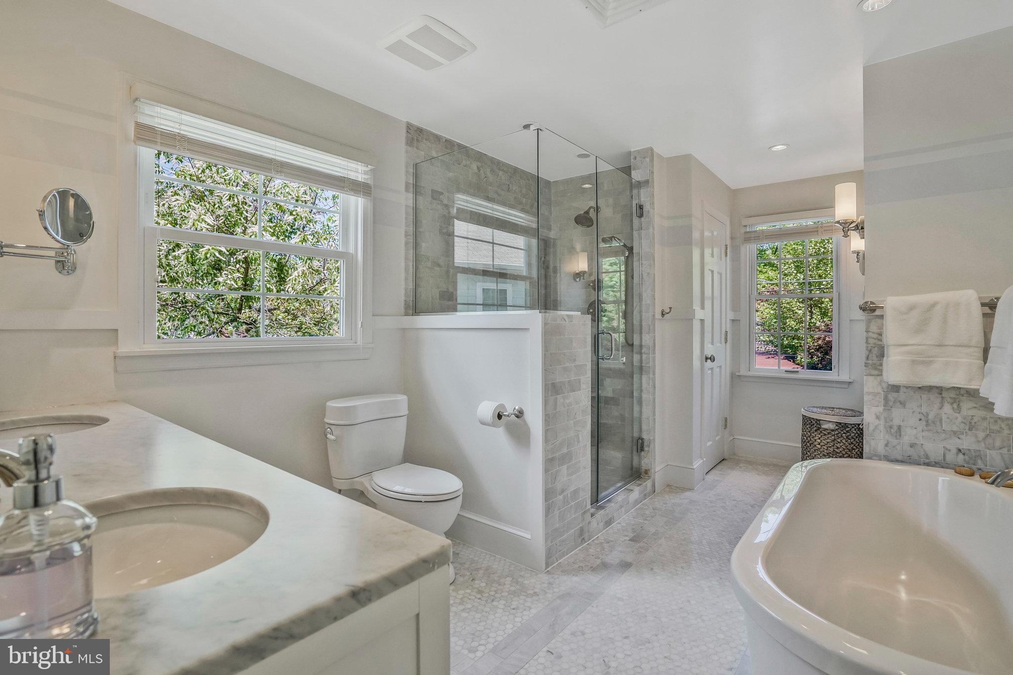 WOODMONT - Residential