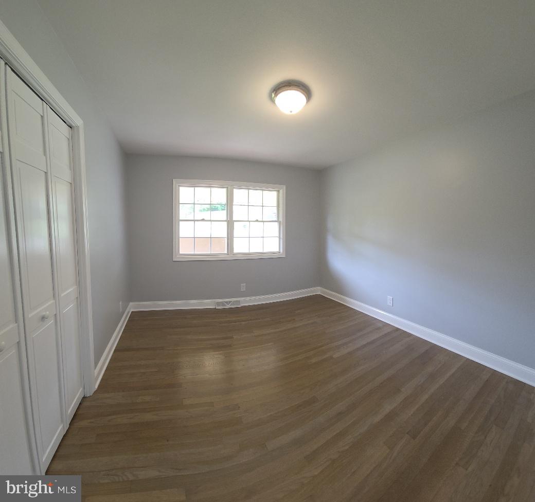 MT. PLEASANT ESTATES - Residential Lease