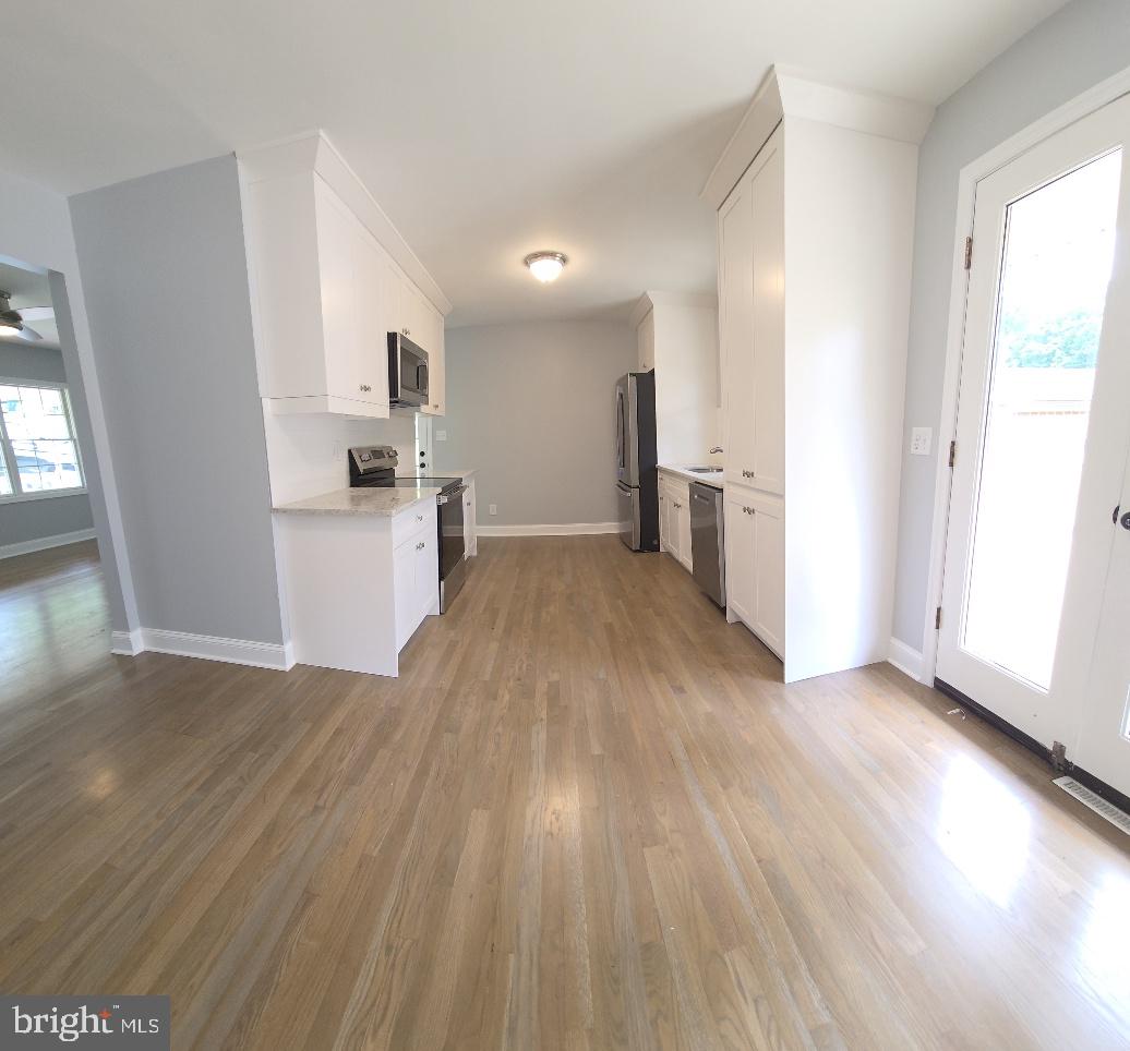 MT. PLEASANT ESTATES - Residential Lease