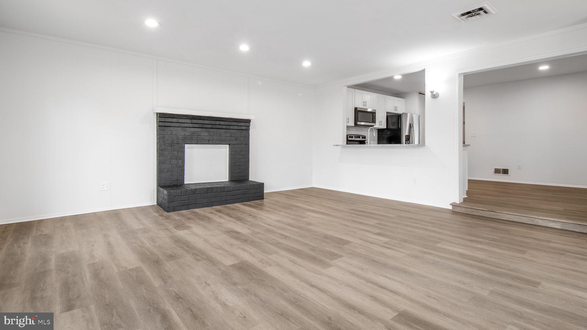 CHARLES COUNTY - Residential