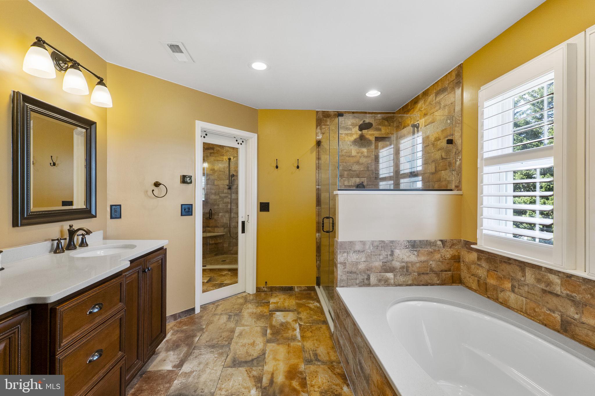 HARLAN RUN - Residential