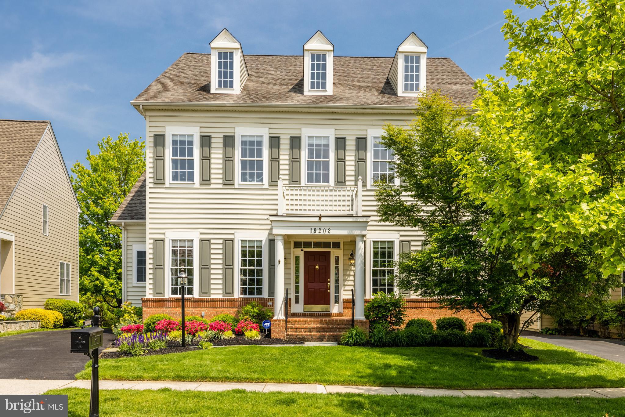 LANSDOWNE ON THE POTOMAC - Residential