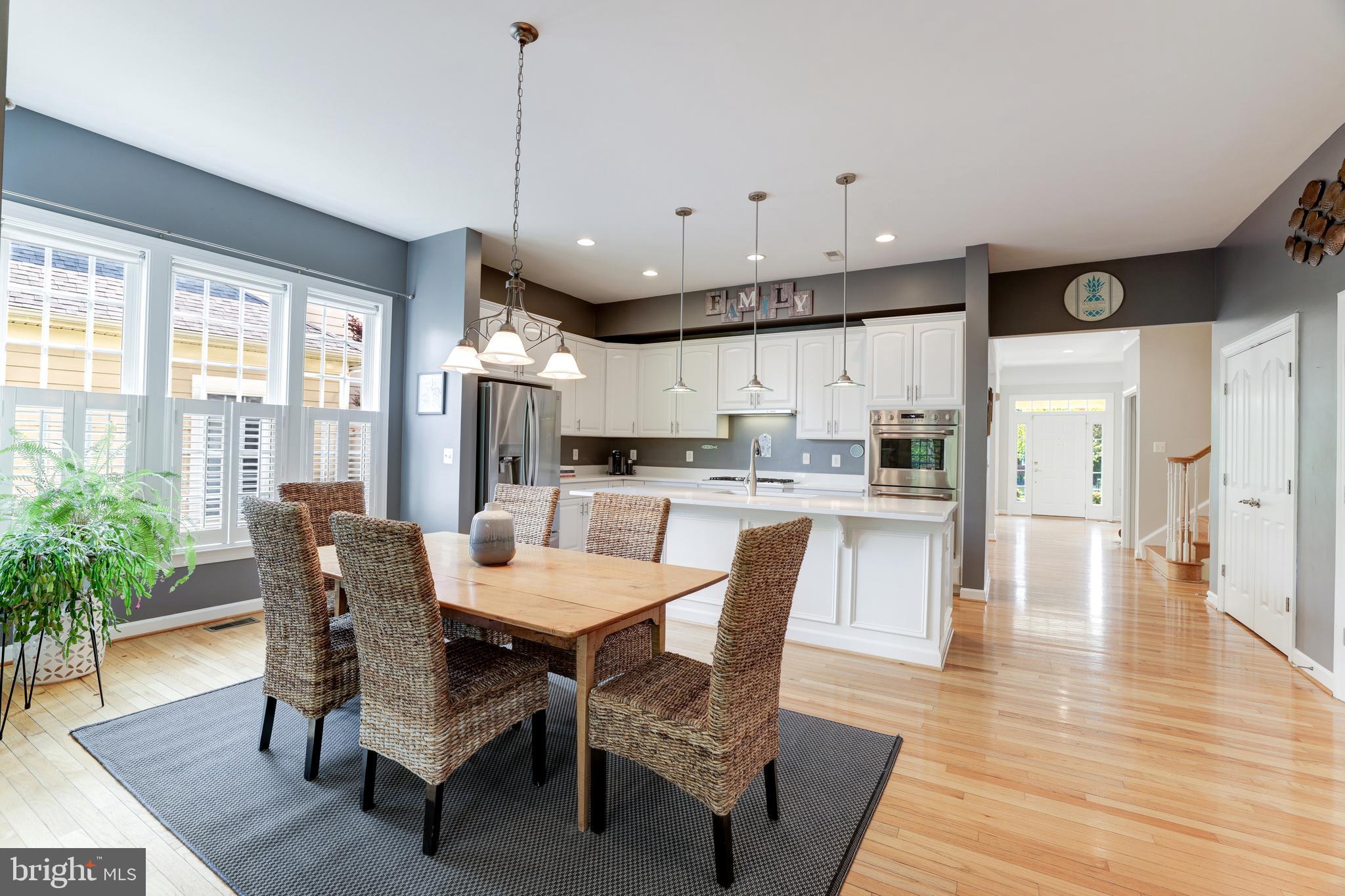 LANSDOWNE ON THE POTOMAC - Residential