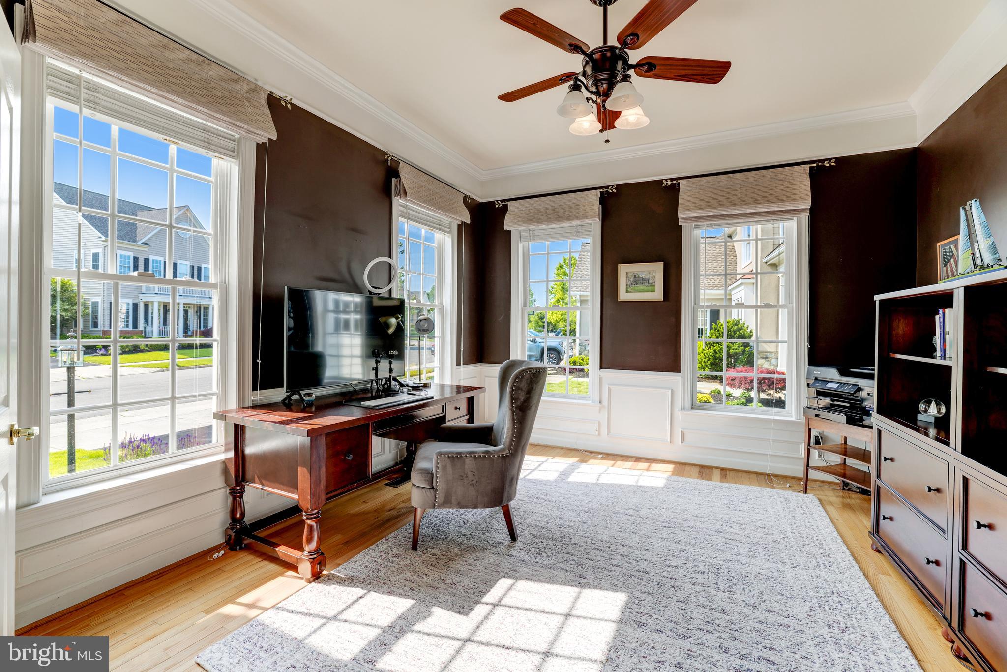 LANSDOWNE ON THE POTOMAC - Residential