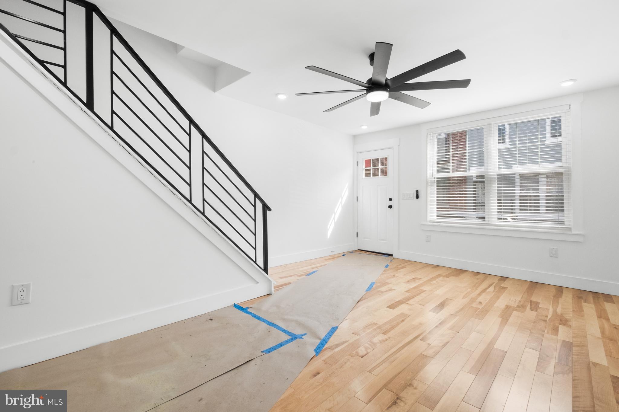 PORT RICHMOND - Residential