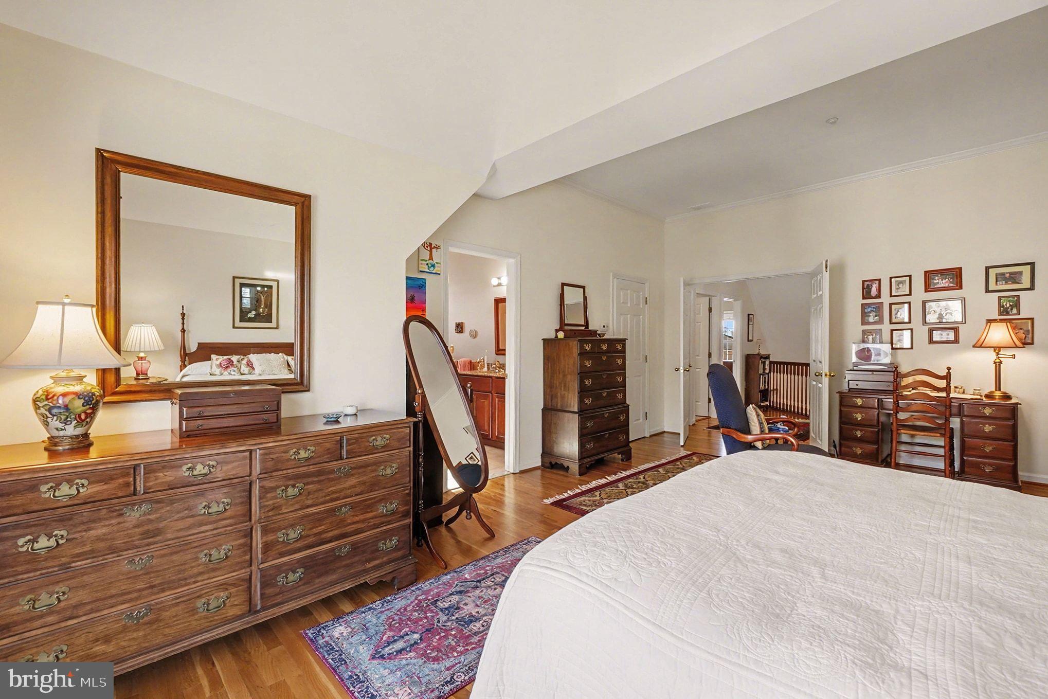 SENECA POINTE - Residential