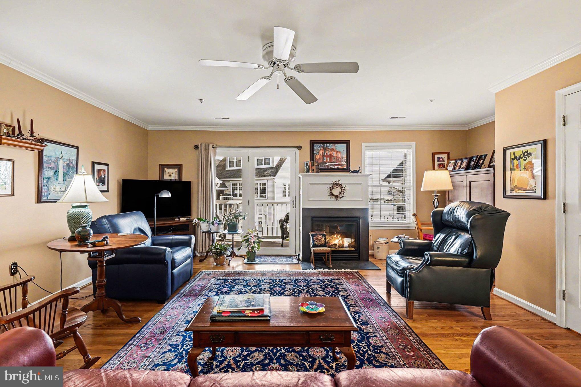 SENECA POINTE - Residential