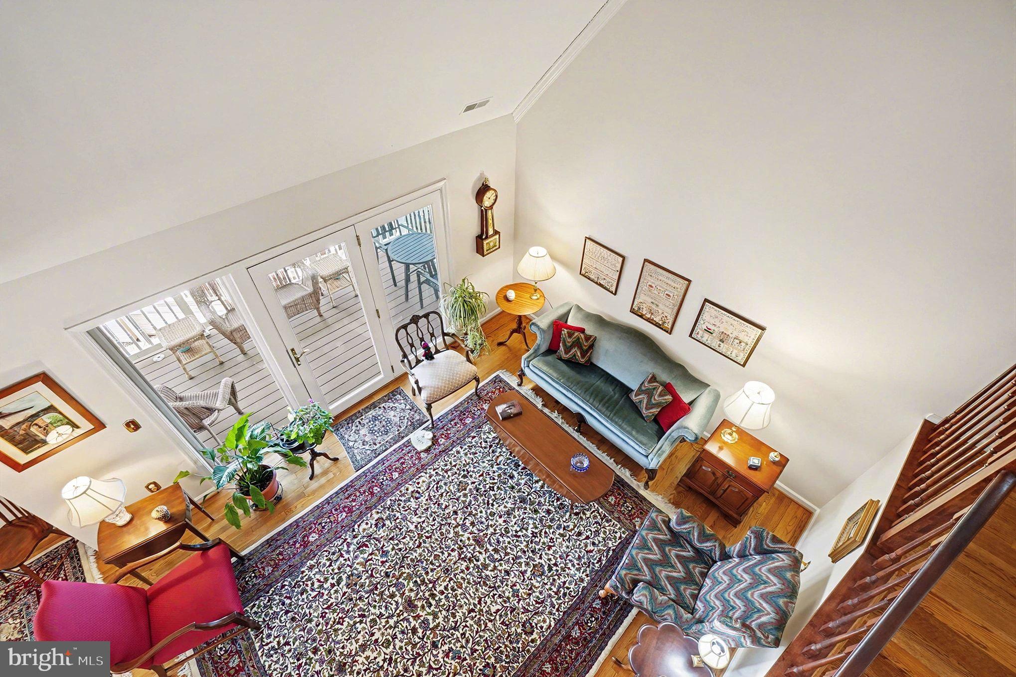 SENECA POINTE - Residential