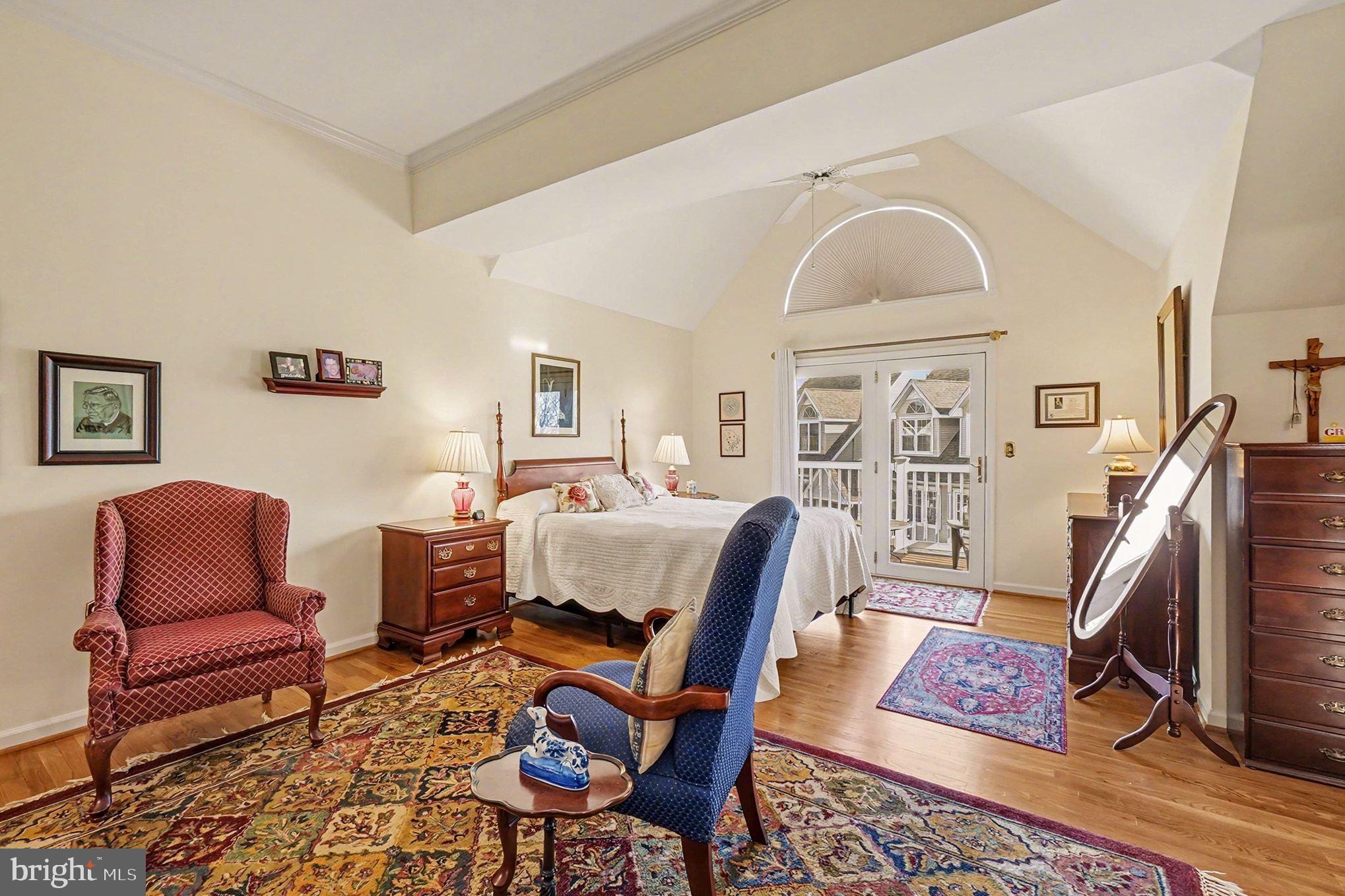 SENECA POINTE - Residential