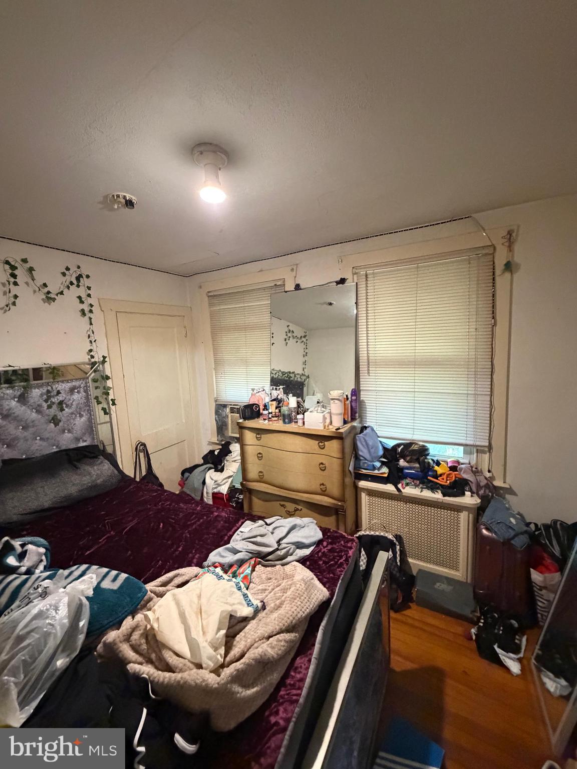 NORRISTOWN - Residential