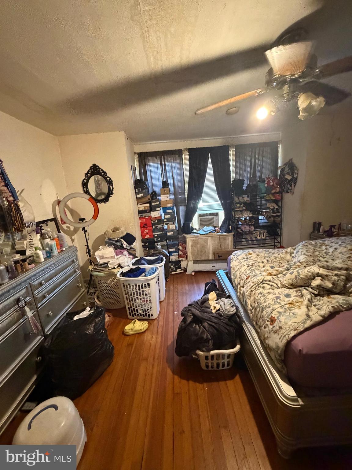 NORRISTOWN - Residential