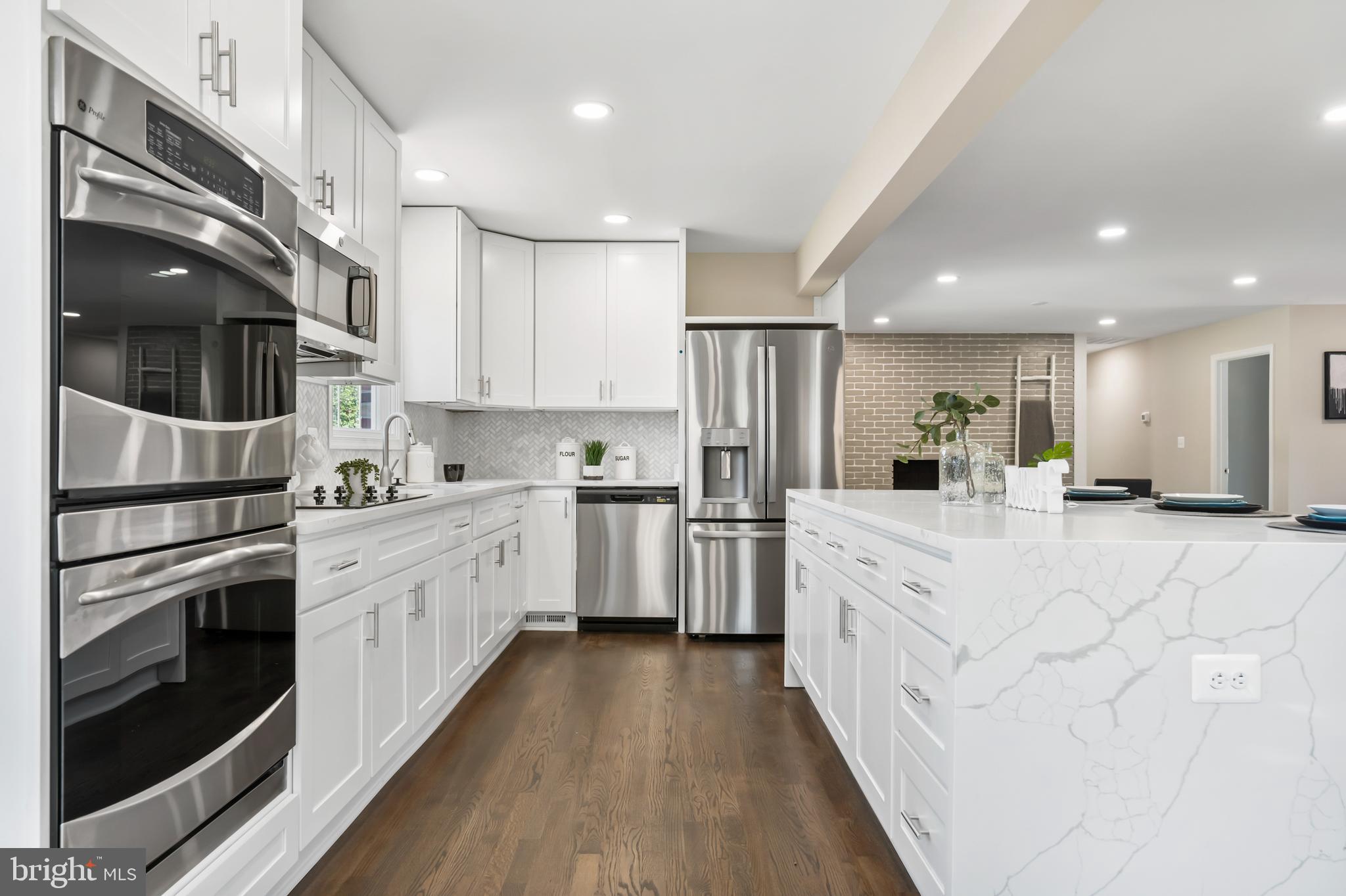 LINTHICUM HEIGHTS - Residential