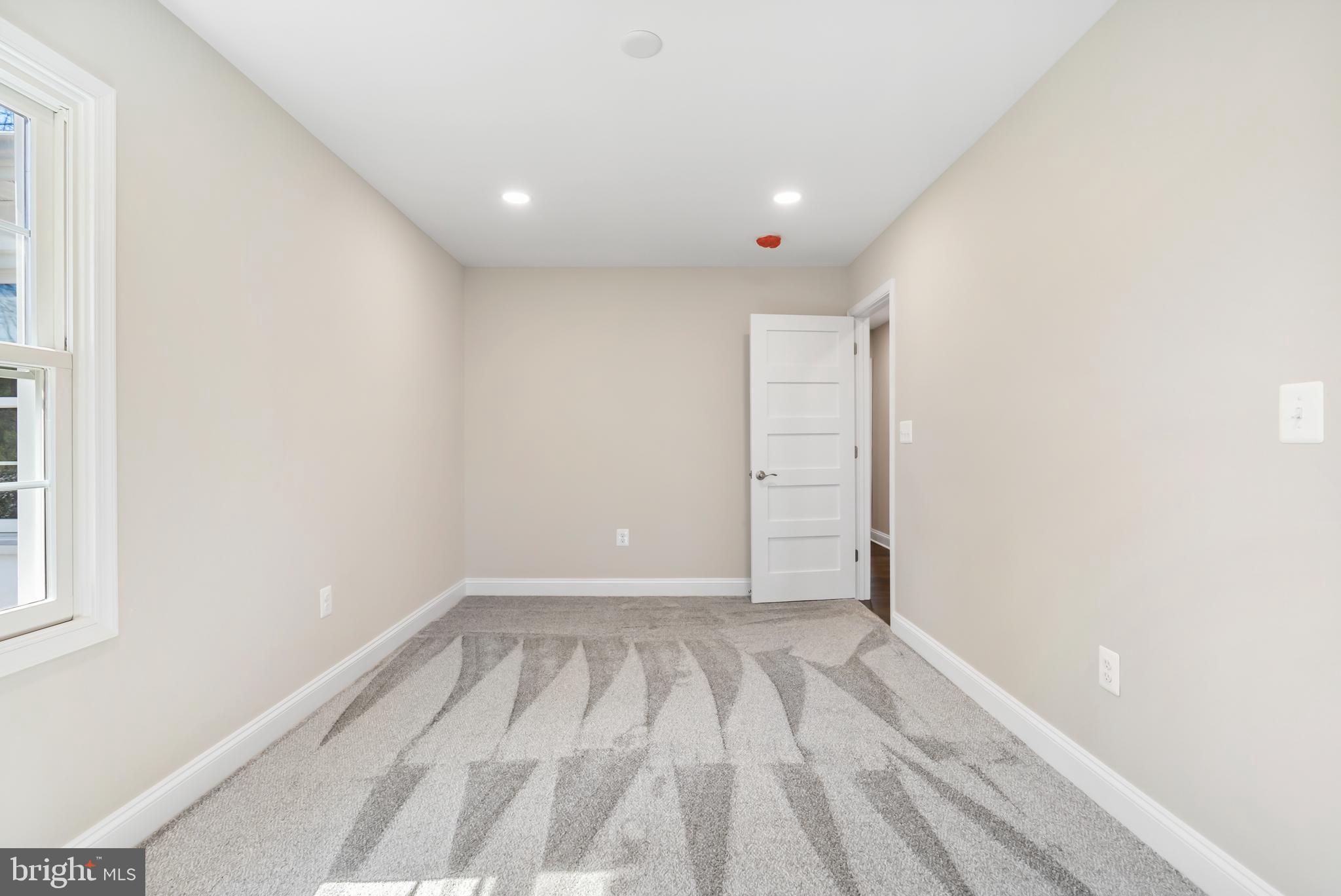 LINTHICUM HEIGHTS - Residential