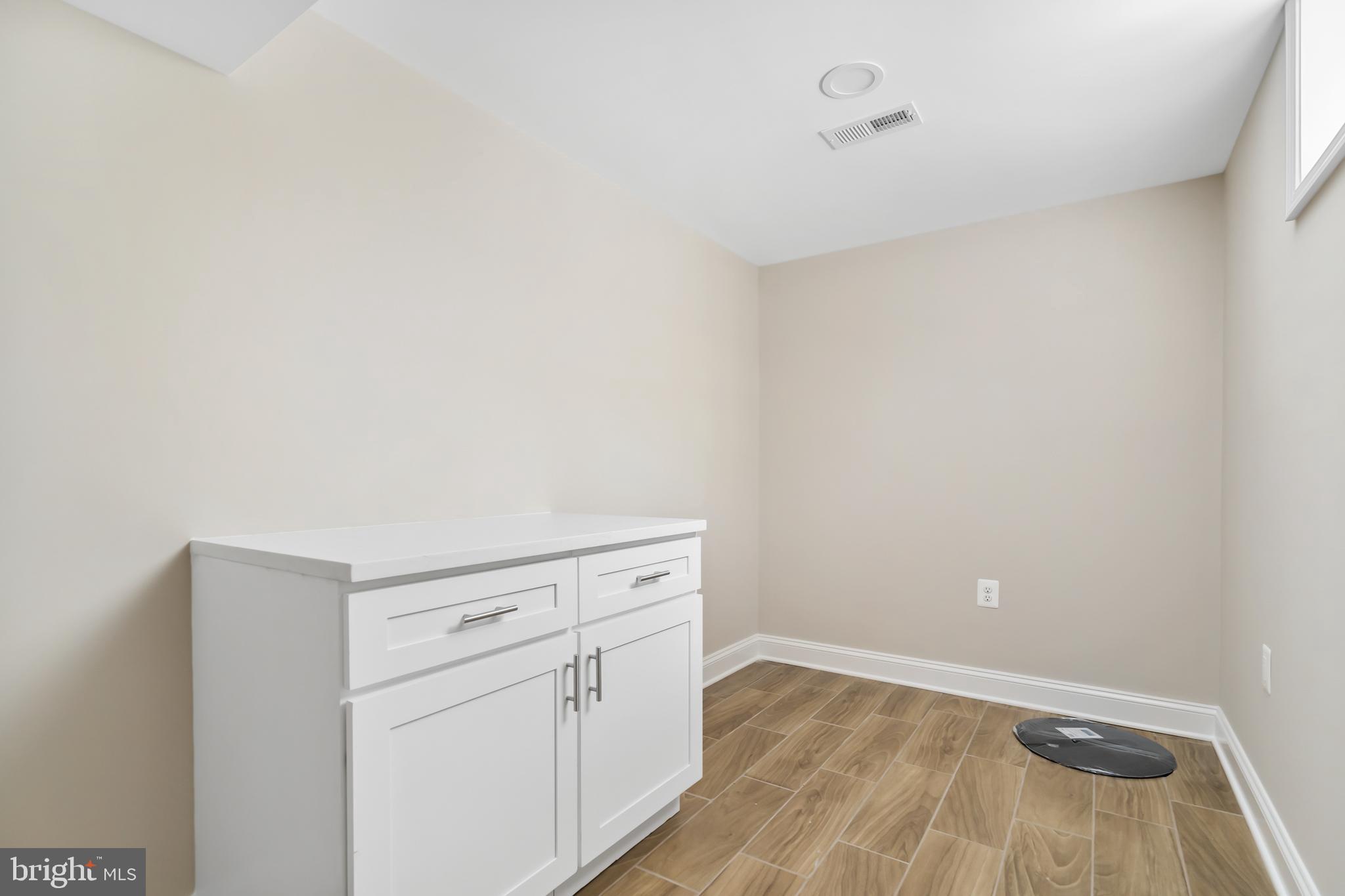 LINTHICUM HEIGHTS - Residential