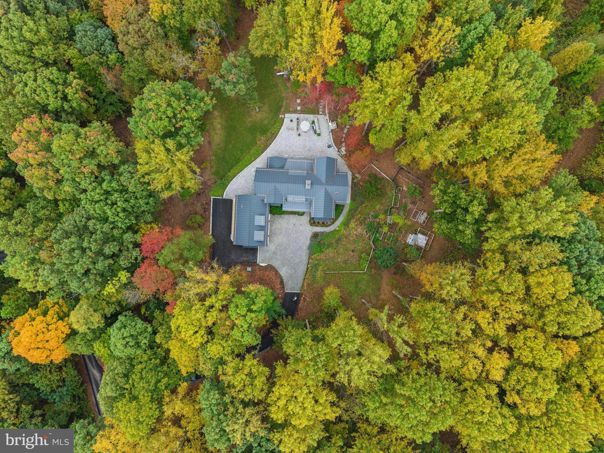 4833 REELS MILL ROAD