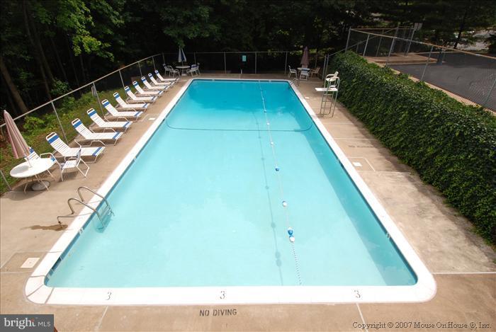 GREAT OAKS - Residential Lease