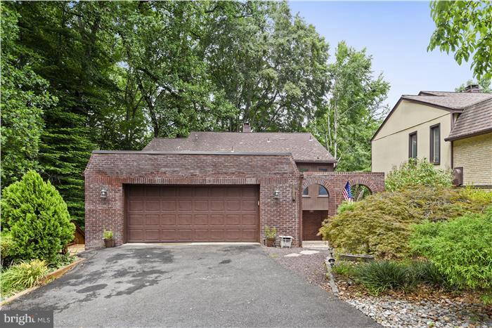 GREAT OAKS - Residential Lease