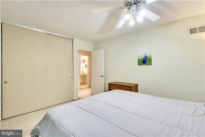 GREAT OAKS - Residential Lease