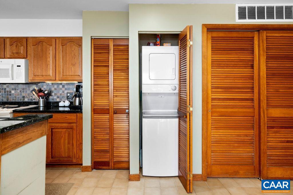 WINTERGREEN RESORT - Residential