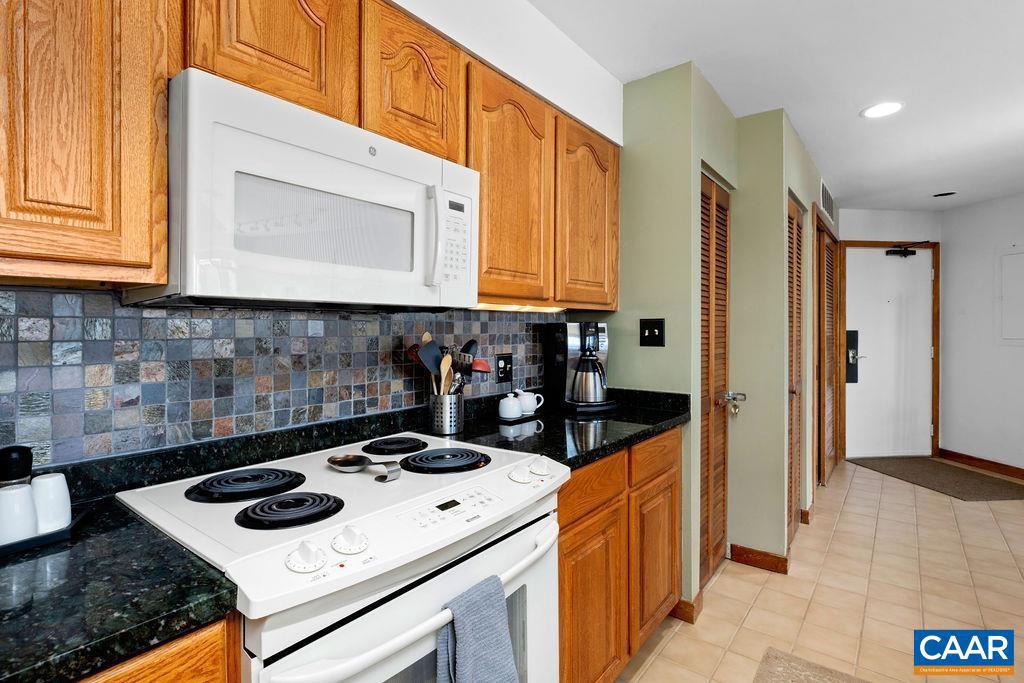 WINTERGREEN RESORT - Residential