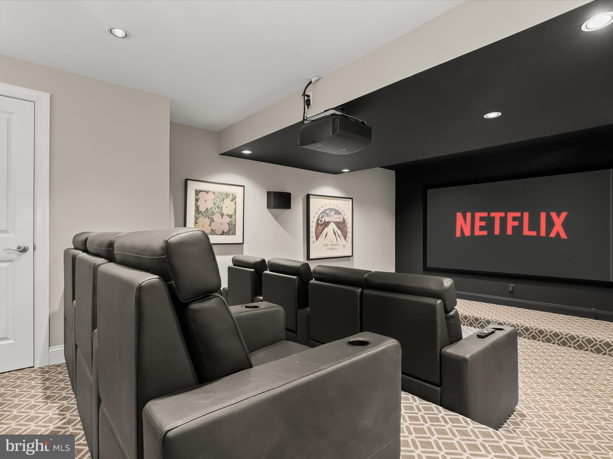 CATTAIL CREEK - Residential