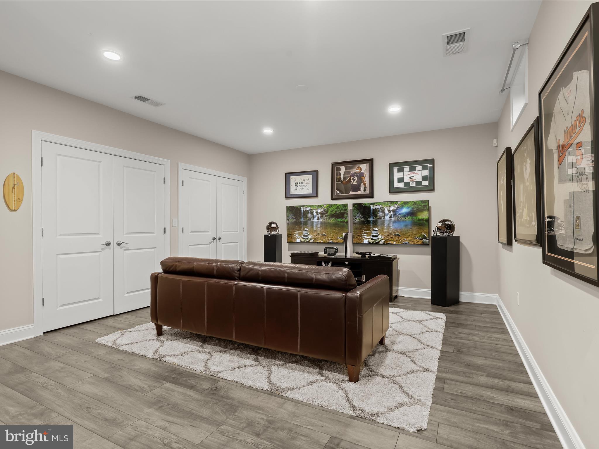 CATTAIL CREEK - Residential