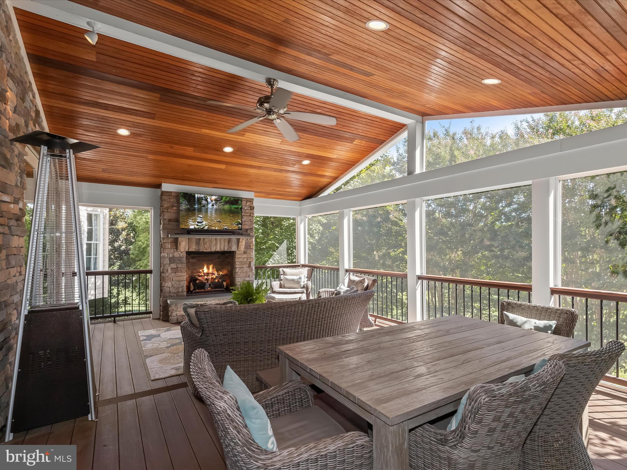 3583 WILLOW BIRCH DRIVE