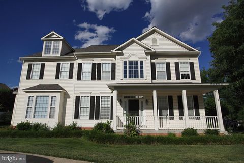 Photo of 43314 Fullerton Street, ASHBURN, VA 20147 (MLS # VALO2129818)