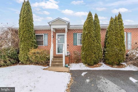 84 CHARLES LANE DOVER PA 17315