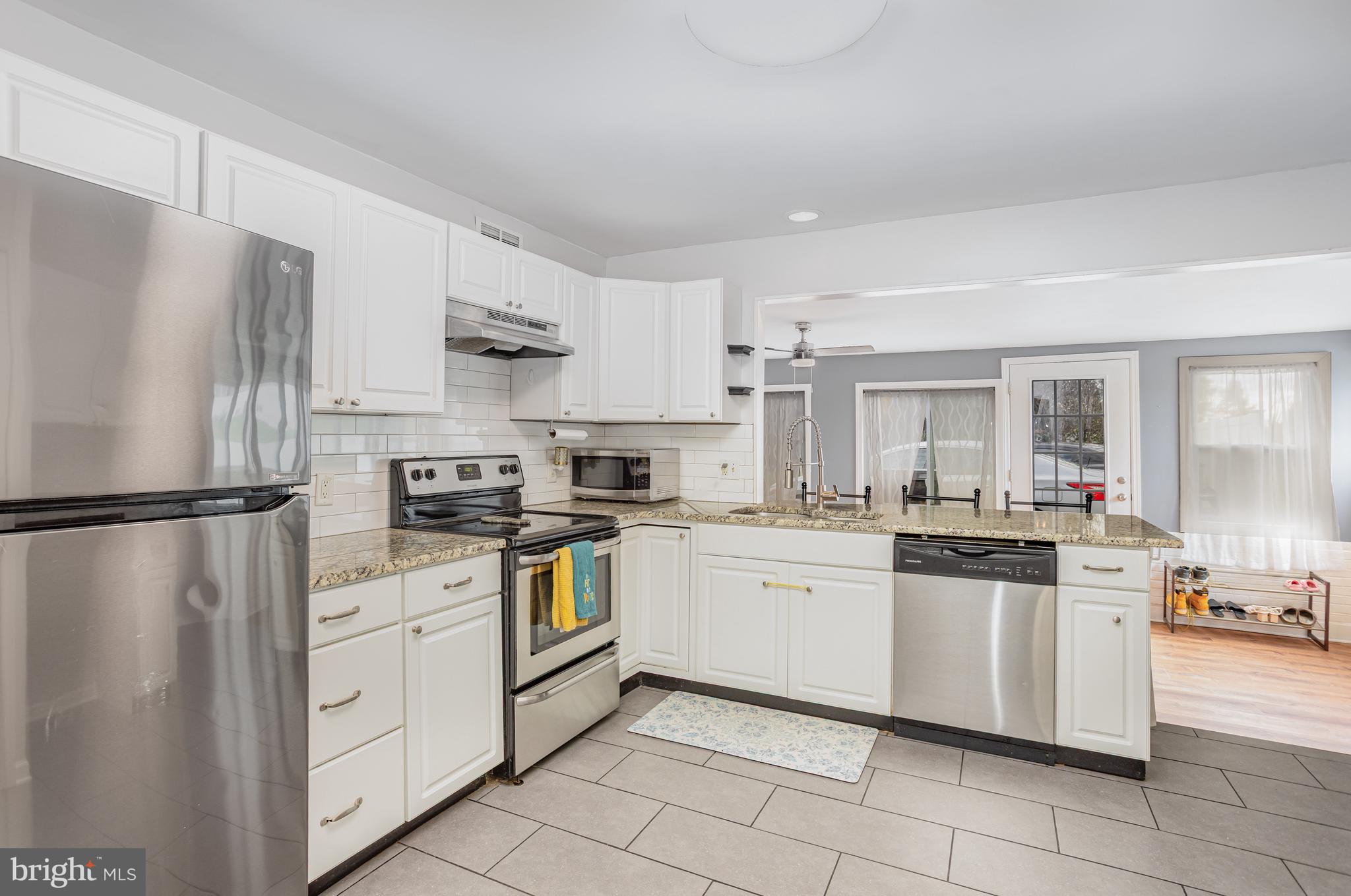 EAST HEMPFIELD TWP - Residential