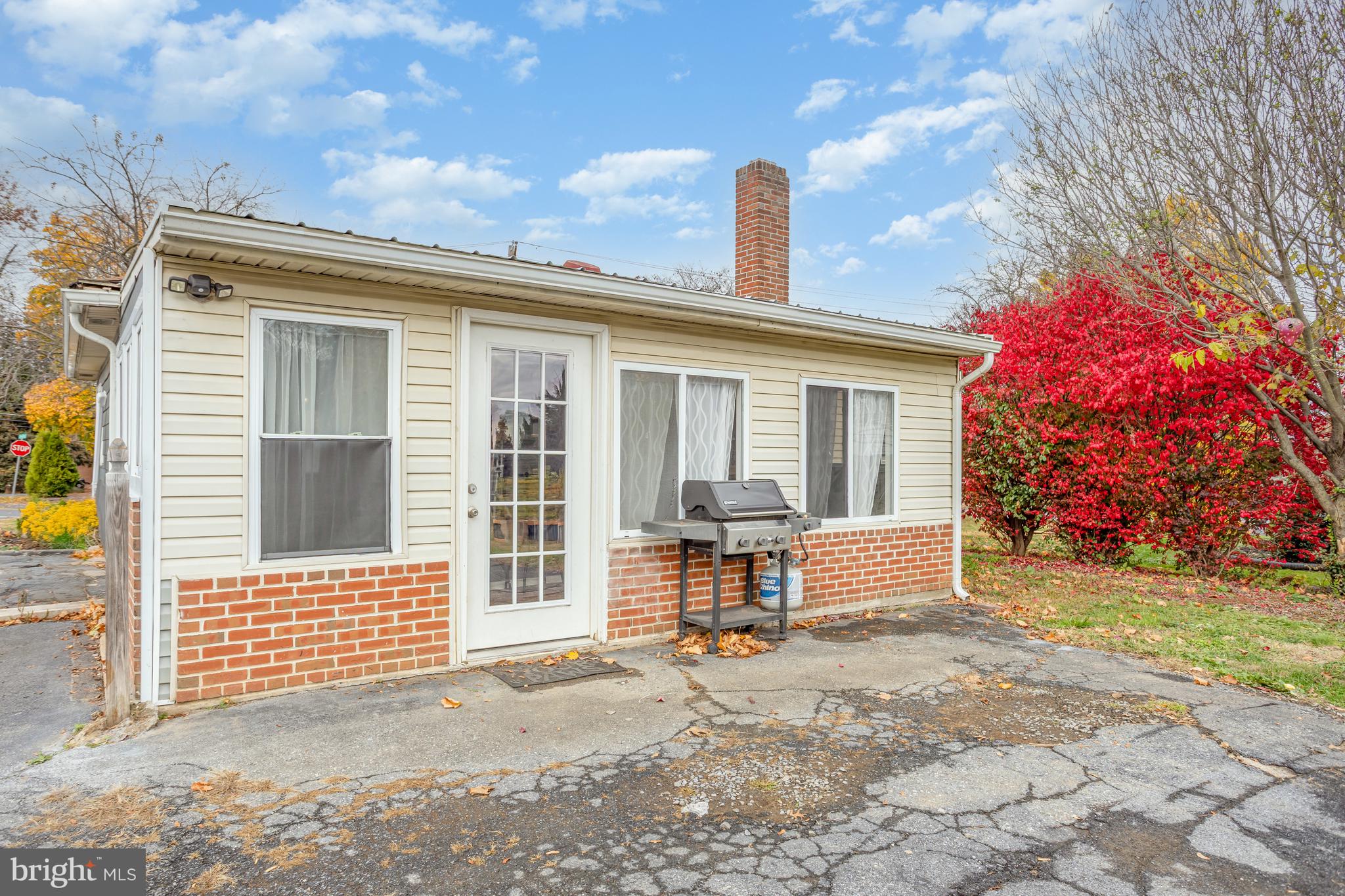 EAST HEMPFIELD TWP - Residential